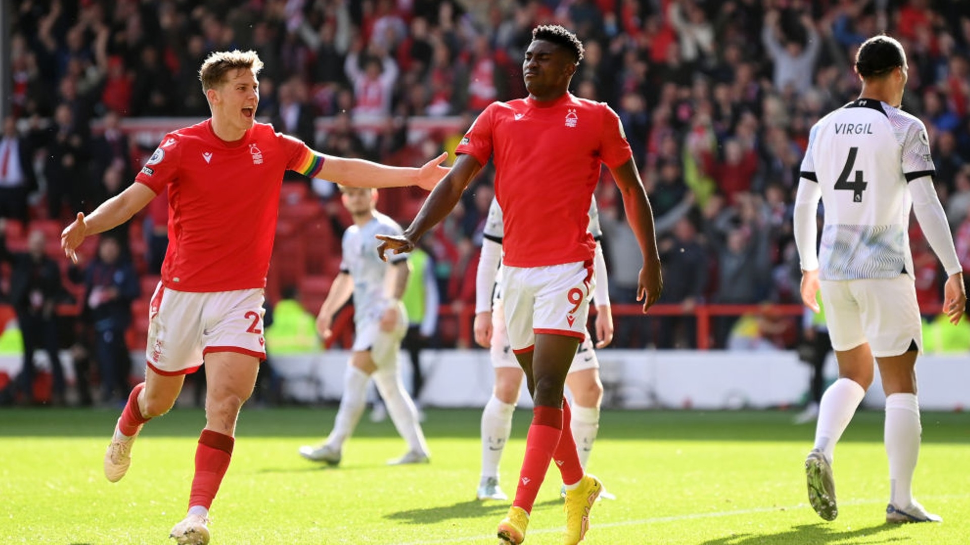 在这场备受 在这场备受