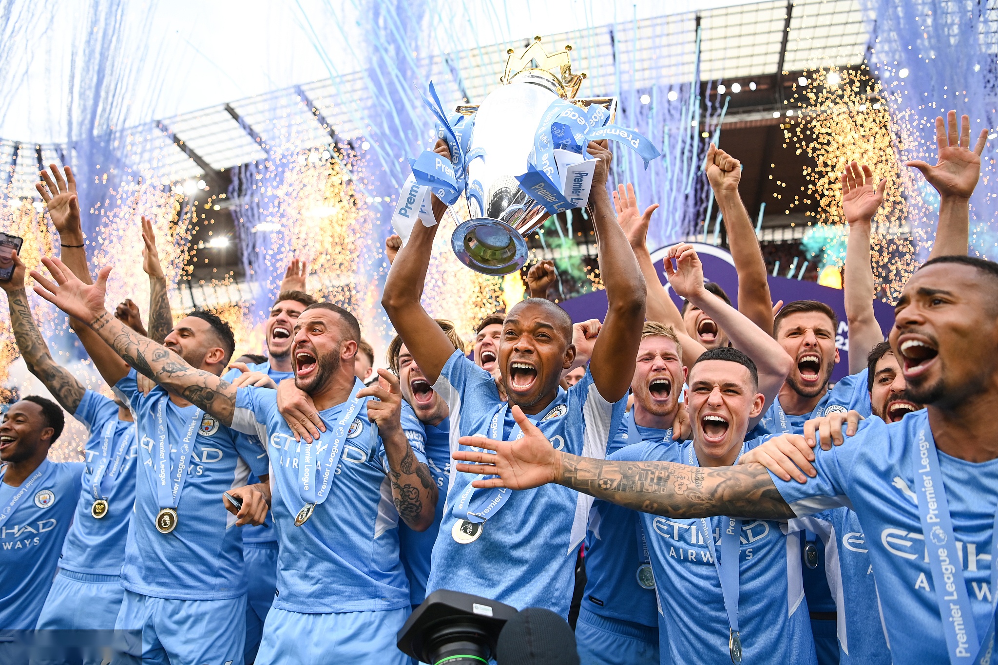 法来引入西 法来引入西